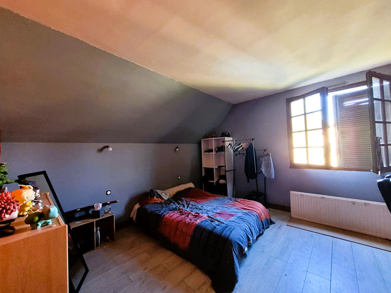 Maison - 177 m² - 7 pièces