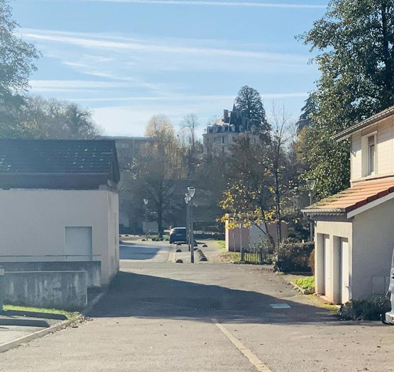 Appartement - 90 m² - 4 pièces