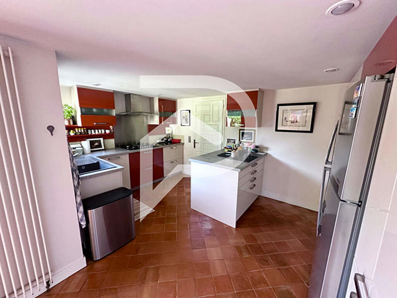 Villa - 290 m² - 8 pièces