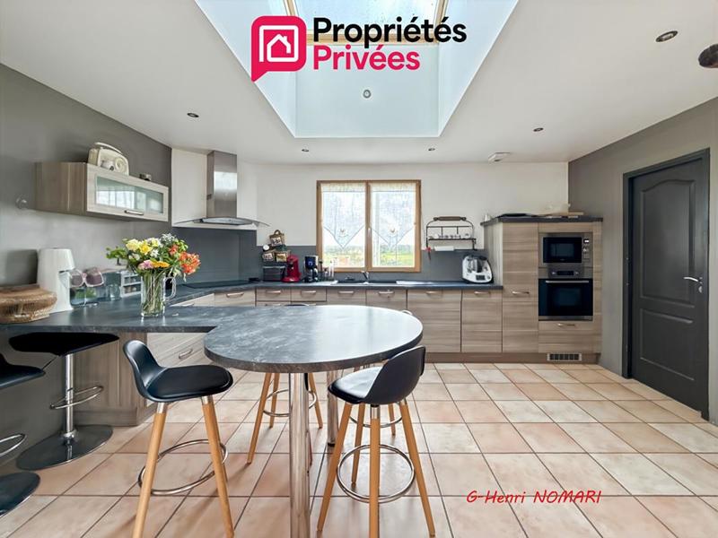 Maison - 165 m² - 7 pièces