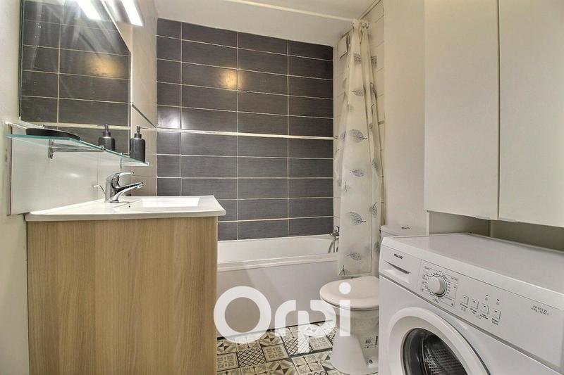 Studio - 30 m² - 1 pièce