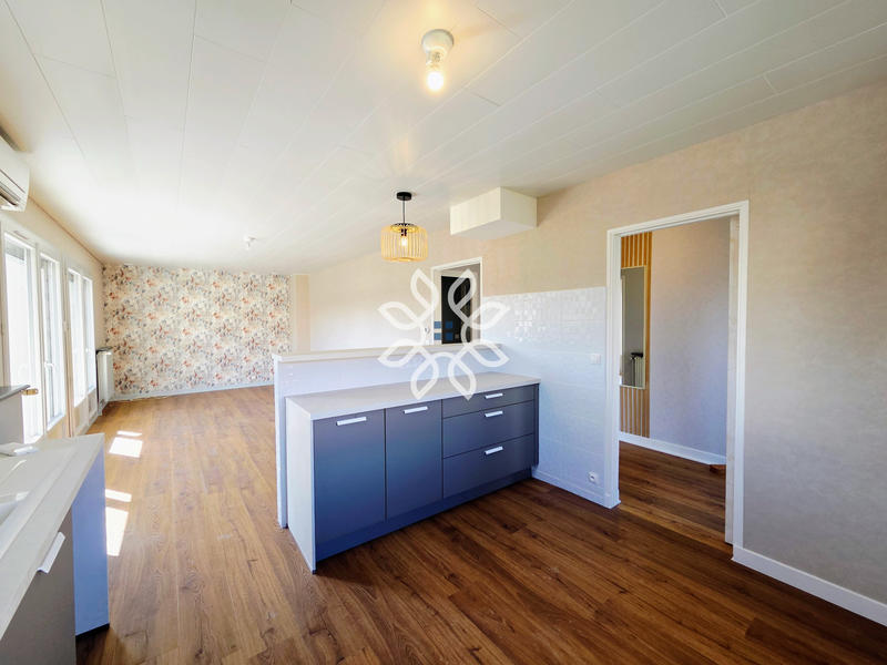 Maison - 84 m² - 4 pièces