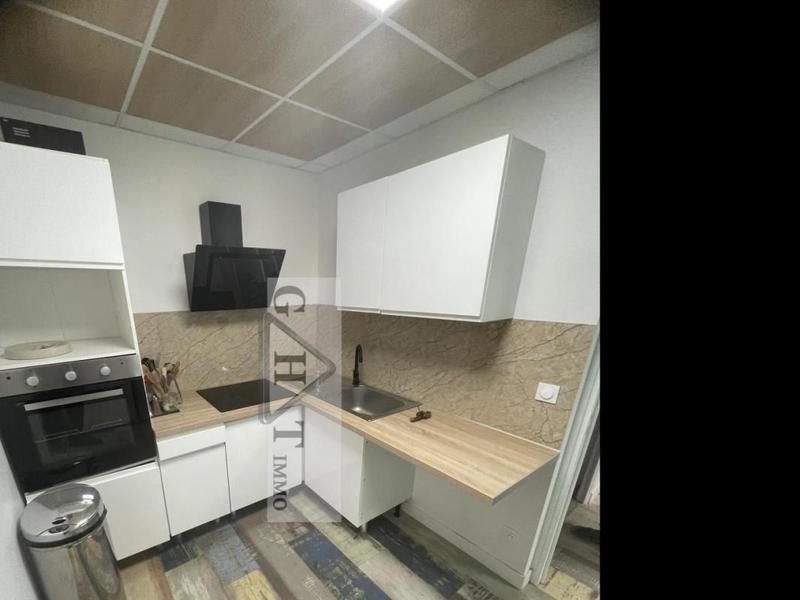 Entrepôt - 1 188 m²