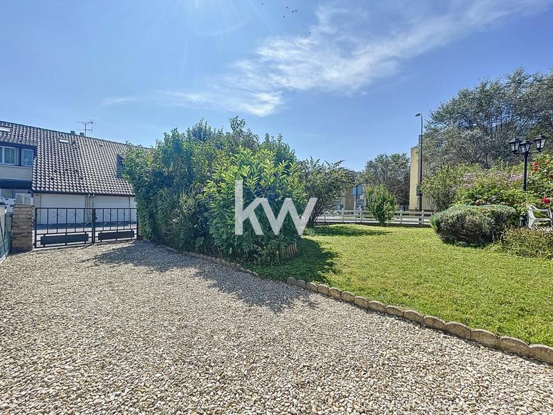 Pavillon - 109 m² - 6 pièces