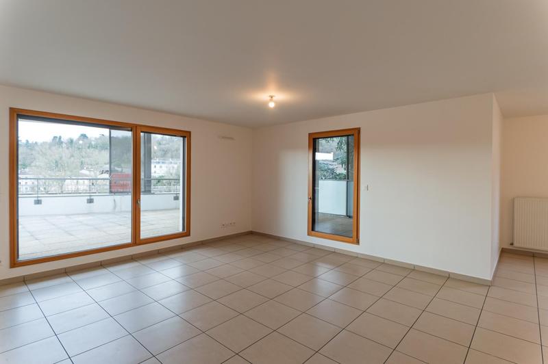 Appartement - 142 m² - 5 pièces