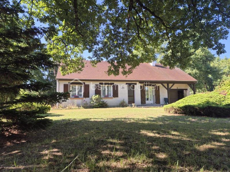 Maison traditionnelle - 87 m² - 4 pièces
