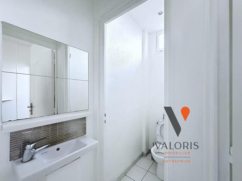 Local commercial - 36 m² - 3 pièces