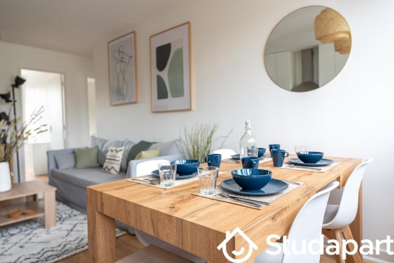 Chambre - 12 m² - 1 pièce