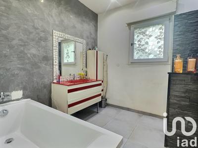 Maison - 103 m² - 4 pièces