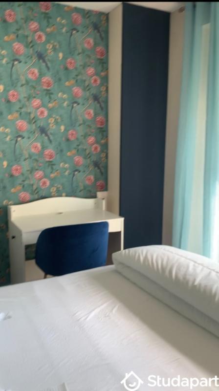 Chambre - 12 m² - 1 pièce