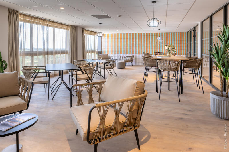 SevenBistro - Gourmet &amp; Wine