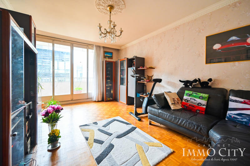 Appartement - 85 m² - 4 pièces
