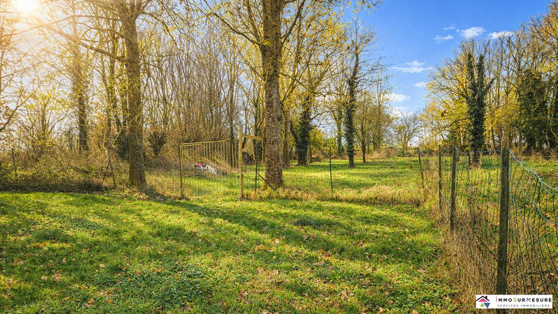 Maison - 300 m² - 10 pièces