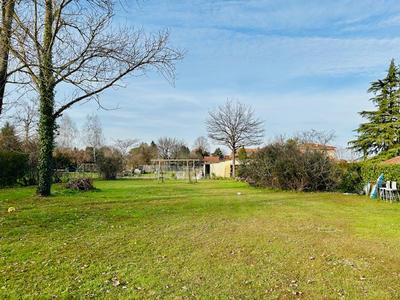 Terrain - 954 m²