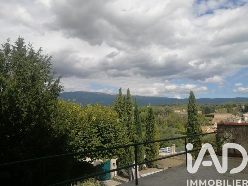 Maison - 216 m² - 9 pièces