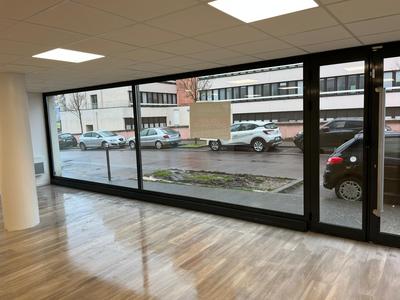Local commercial - 78 m² - 1 pièce