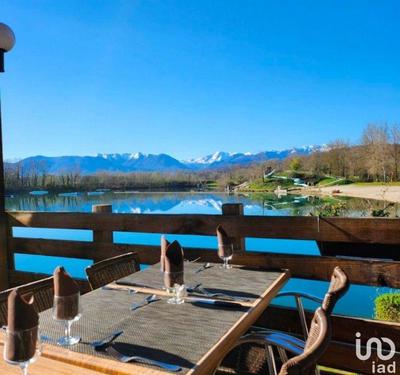 Local commercial - 160 000 m²