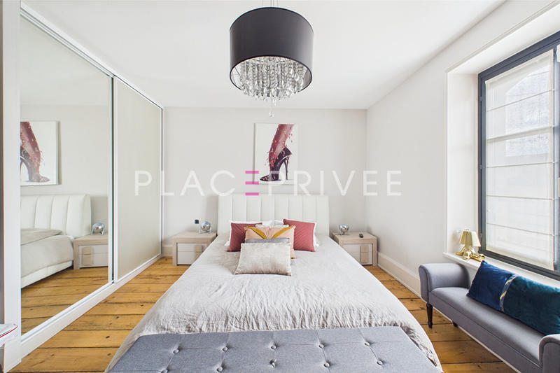 Maison - 540 m² - 13 pièces