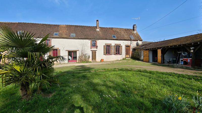 Maison - 220 m² - 8 pièces