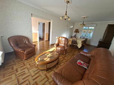 Maison - 106 m² - 5 pièces