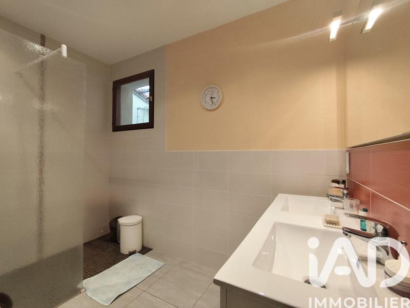 Maison - 160 m² - 10 pièces