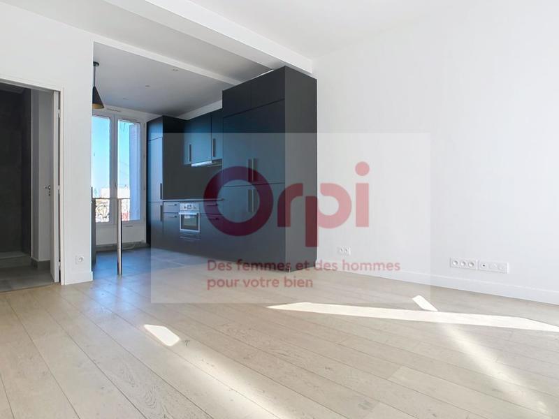 Studio - 26 m² - 2 pièces