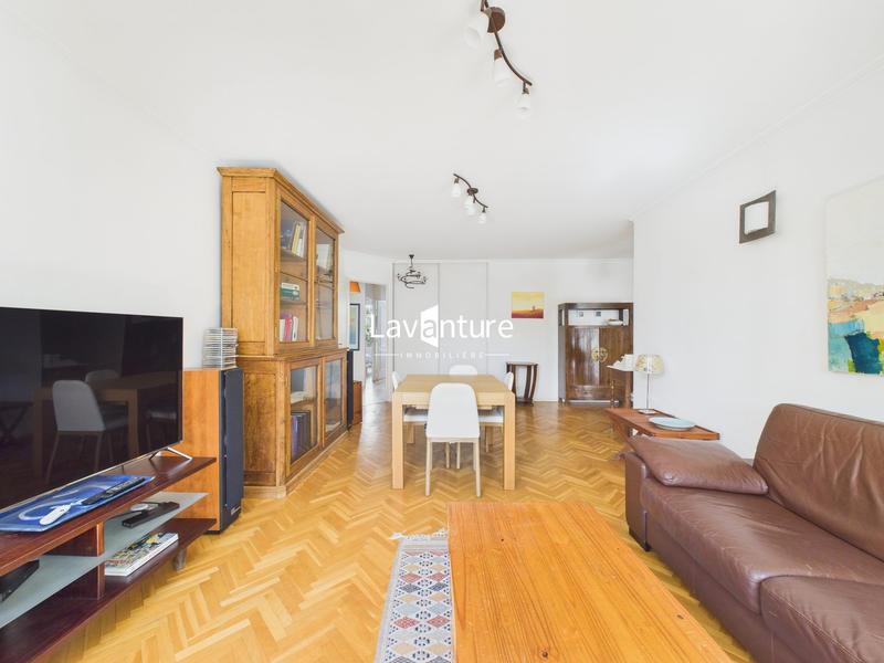 Appartement - 89 m² - 4 pièces