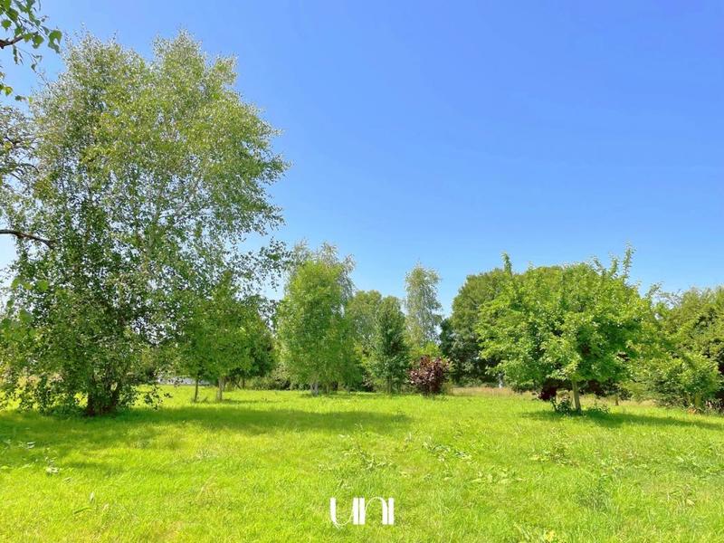 Maison - 260 m² - 1 pièce