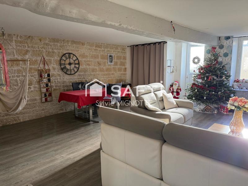 Maison - 230 m² - 9 pièces