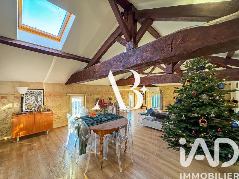 Appartement - 84 m² - 2 pièces