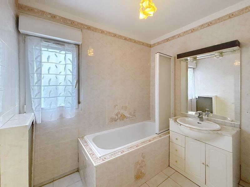 Maison de ville - 93 m² - 5 pièces