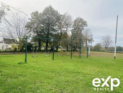 Maison - 600 m² - 29 pièces