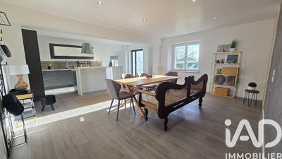 Maison - 165 m² - 5 pièces