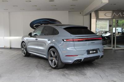 Porsche Cayenne Coupé E-Hybrid 3.0 V6 470 ch