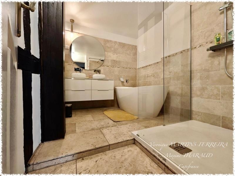 Appartement bourgeois - 143 m² - 4 pièces