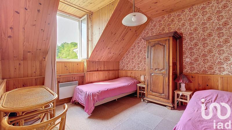 Château - 677 m² - 21 pièces