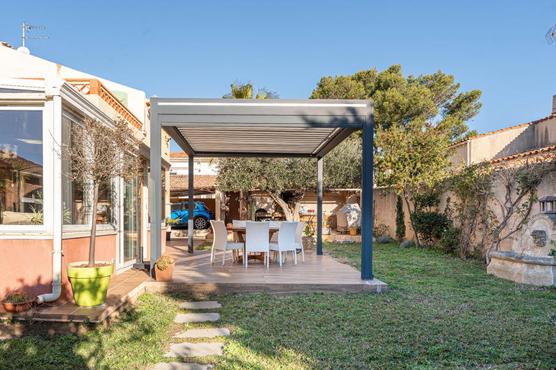 Maison - 180 m² - 6 pièces