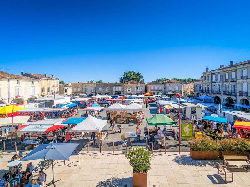 Marché hebdomadaire du mercredi matin de Créon