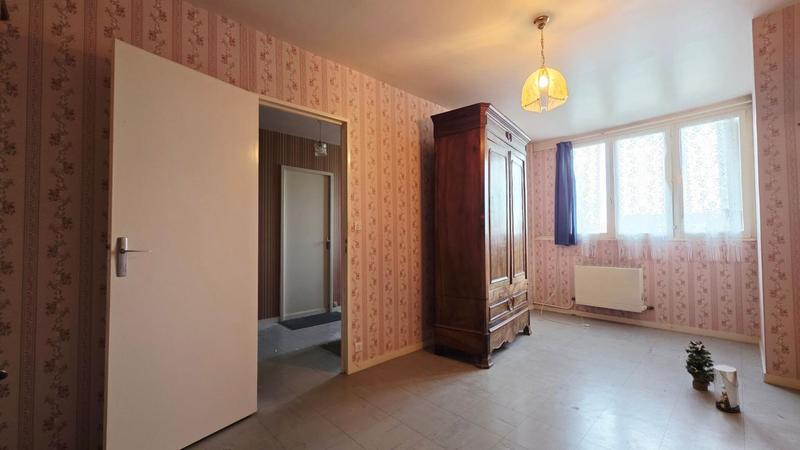 Maison - 102 m² - 5 pièces