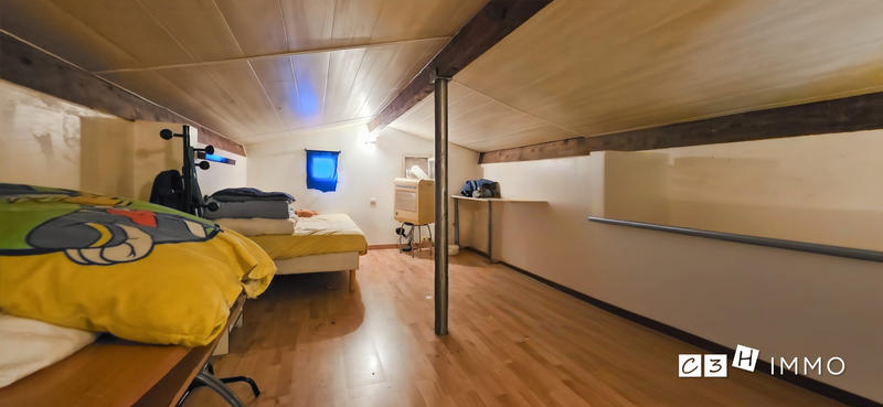 Maison - 80 m² - 4 pièces