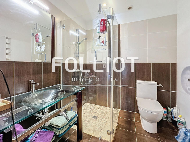 Maison - 146 m² - 6 pièces