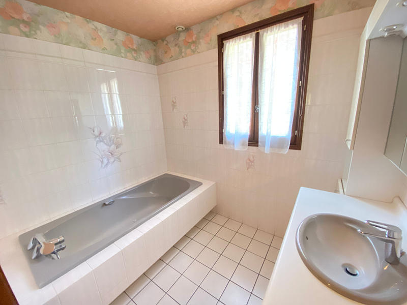 Maison - 262 m² - 10 pièces