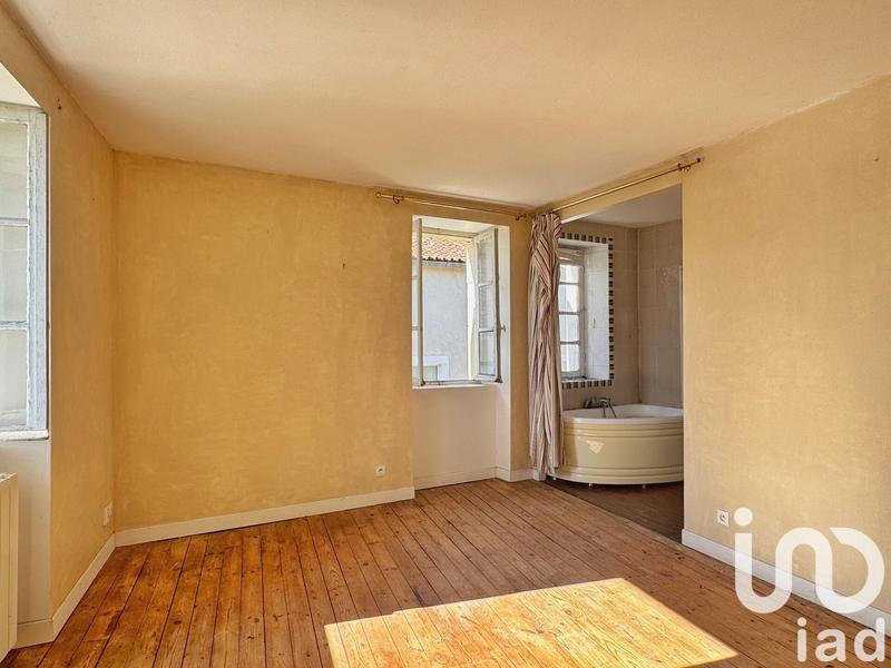 Maison - 184 m² - 7 pièces