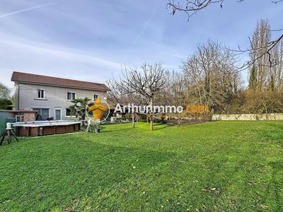 Maison - 135 m² - 6 pièces