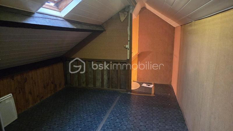 Maison de village - 520 m² - 2 pièces