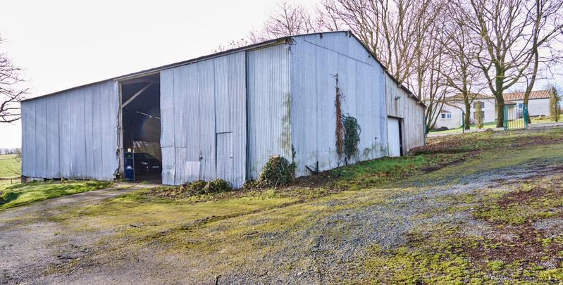 Maison - 137 m² - 7 pièces