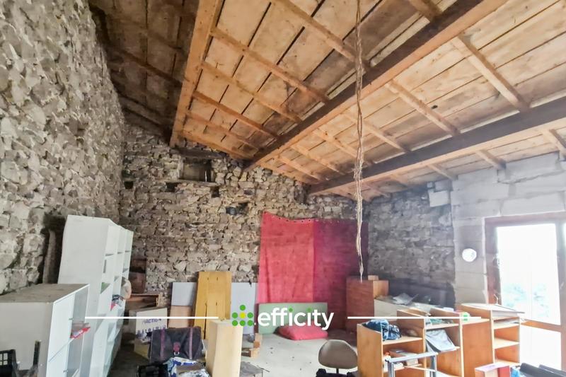 Parking / Garage - 120 m²