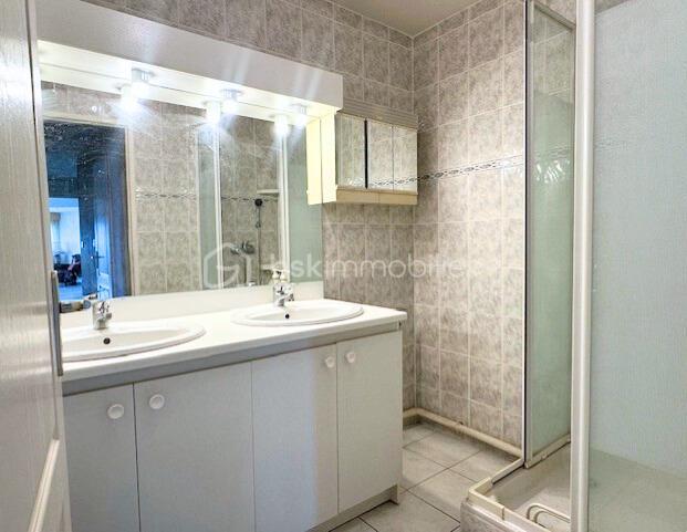 Appartement - 106 m² - 5 pièces