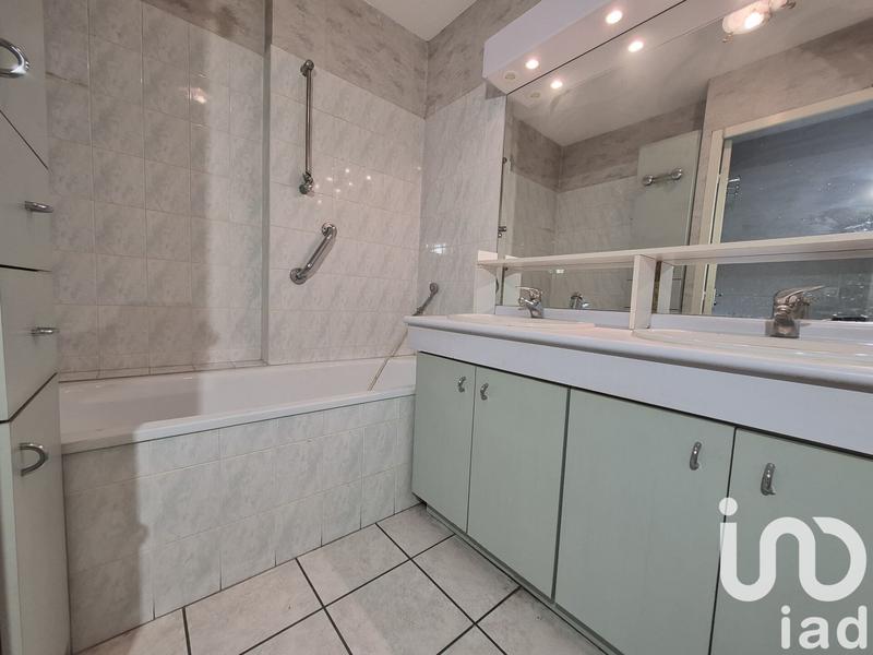 Appartement - 83 m² - 5 pièces