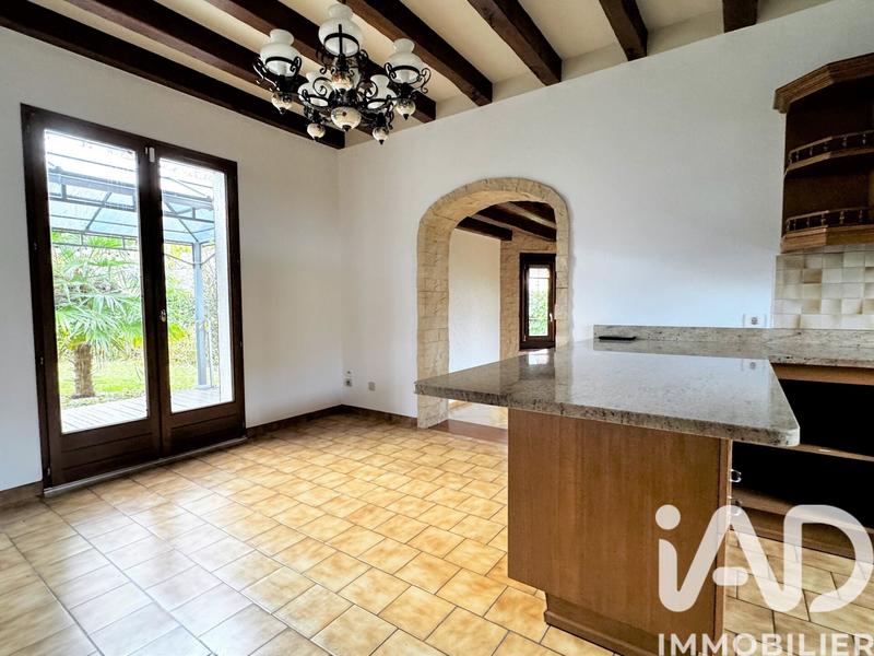 Maison - 170 m² - 6 pièces